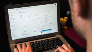 Your Website Gets Traffic But No Enquiries — Here’s Why